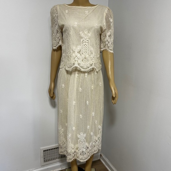 Vintage Chenelli New York Paris Lace 2 Piece Set Top Skirt Cream Cotton Small - Picture 10 of 16